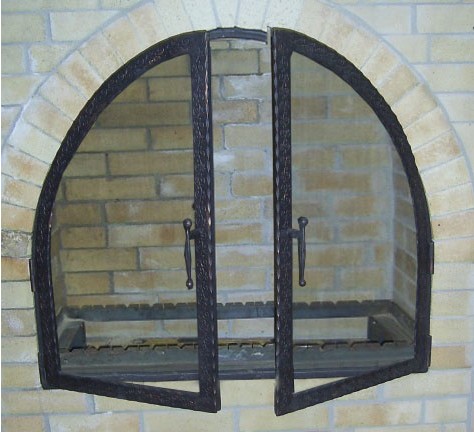 Дверь каминная полукруглая фото в Омске